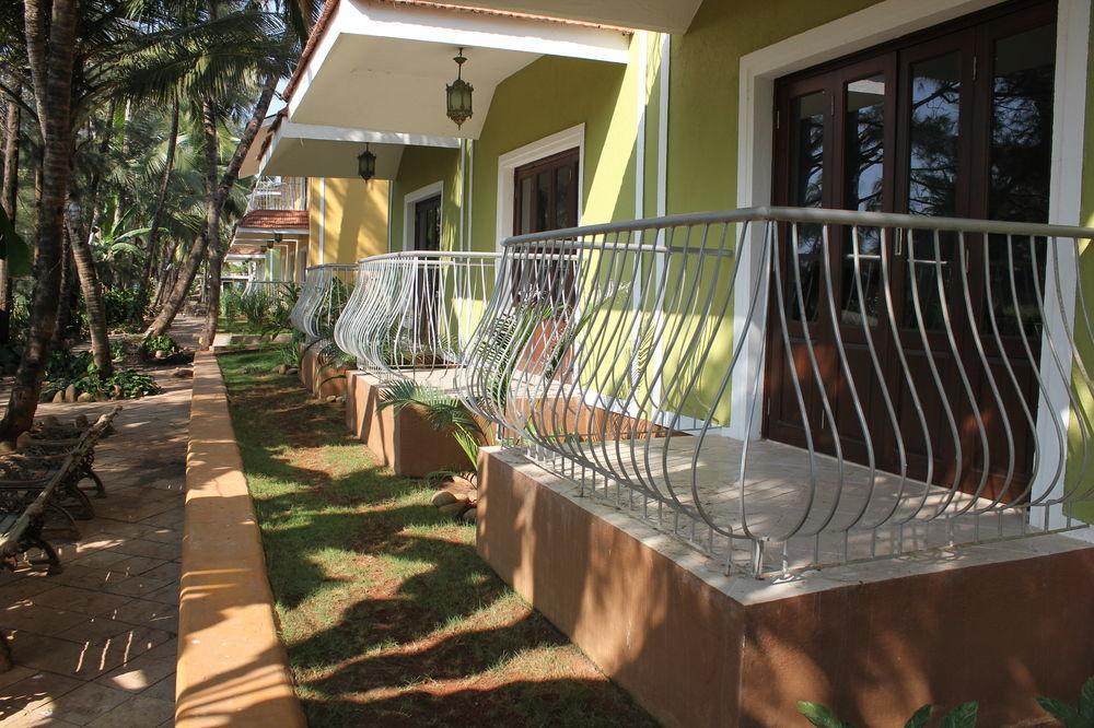 Hotel Club Mahindra Acacia Palms Colva Exterior foto
